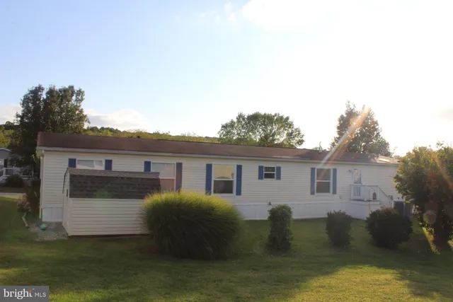 $147,000 | 8 Williams Way, Avondale, PA 19311