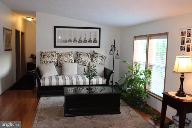 $147,000 | 8 Williams Way, Avondale, PA 19311