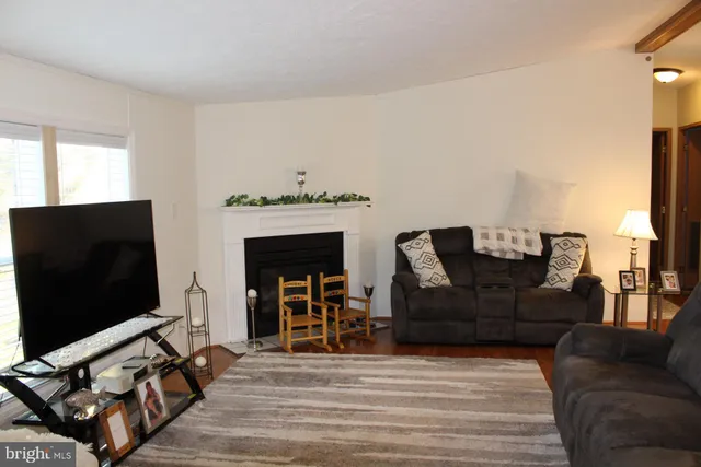 $147,000 | 8 Williams Way, Avondale, PA 19311