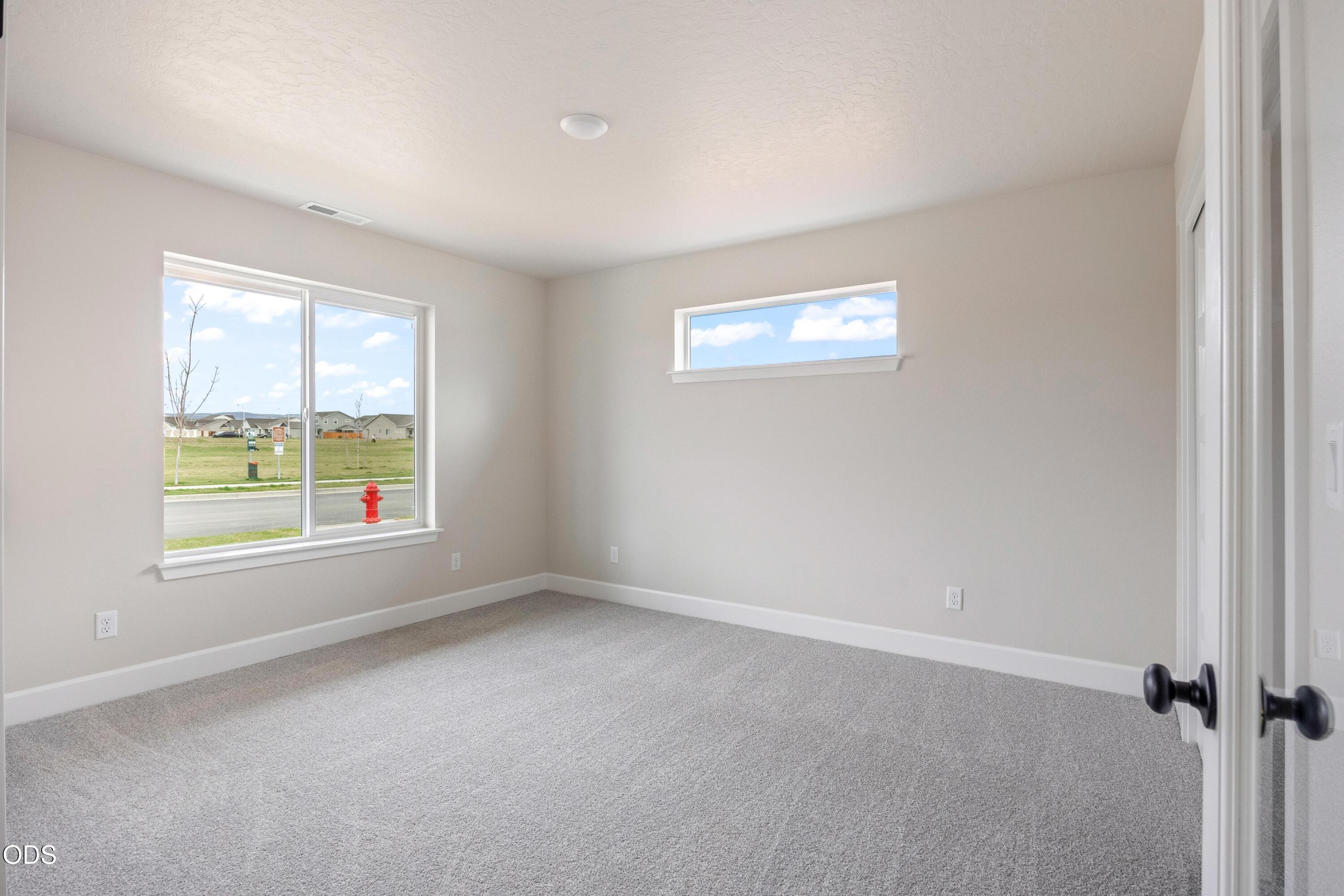 1172 Fairway Road, Unit 148 Madras, OR 97741 - Photo 17 of 21