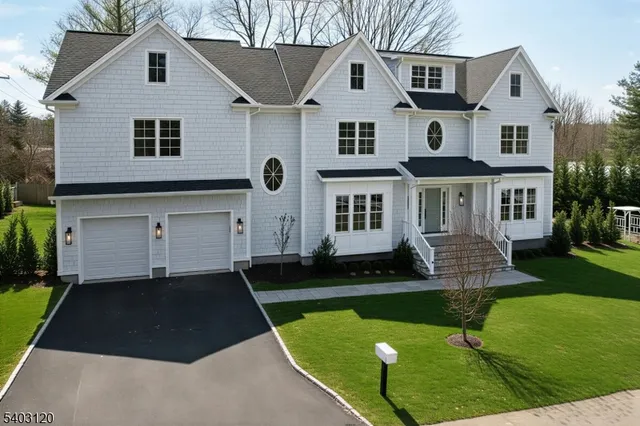 $2,600,000 | 1 Emmett Street, Chatham, NJ 07928