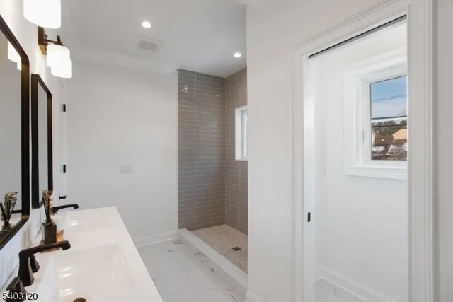 $2,600,000 | 1 Emmett Street, Chatham, NJ 07928