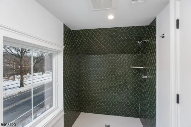 $2,600,000 | 1 Emmett Street, Chatham, NJ 07928