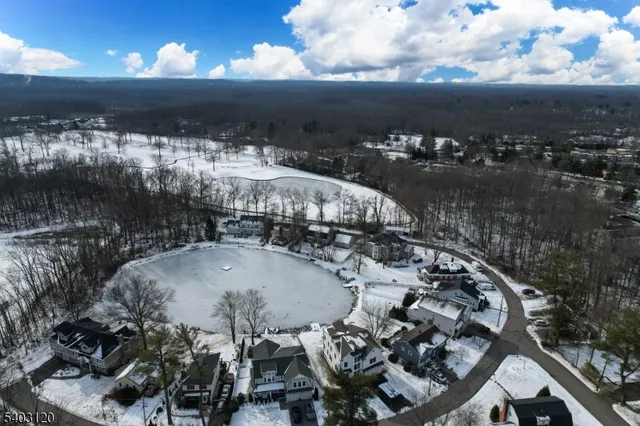 $2,600,000 | 1 Emmett Street, Chatham, NJ 07928