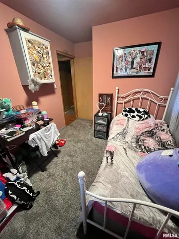 $142,500 | 917 South 8th Street, Clinton, IA 52732