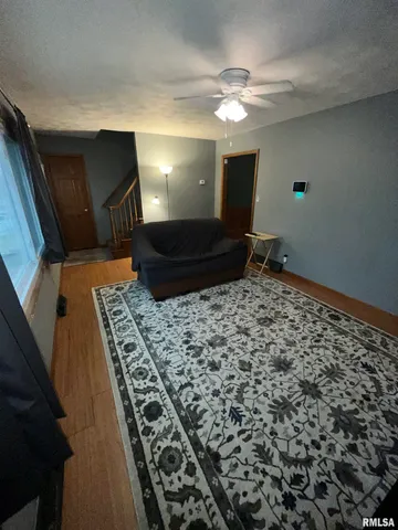 $142,500 | 917 South 8th Street, Clinton, IA 52732