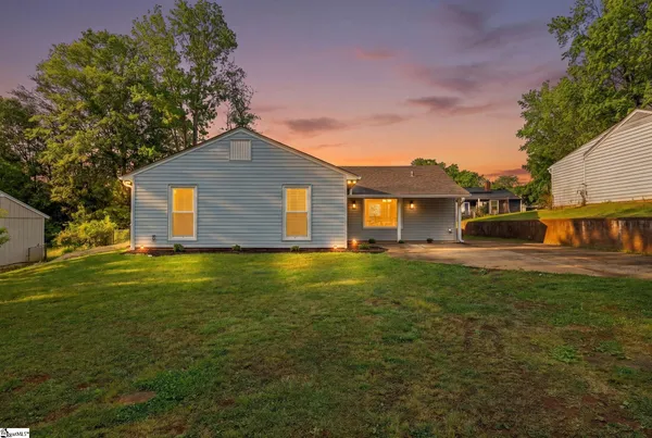 $295,000 | 607 Sumter Street, Greenville, SC 29617