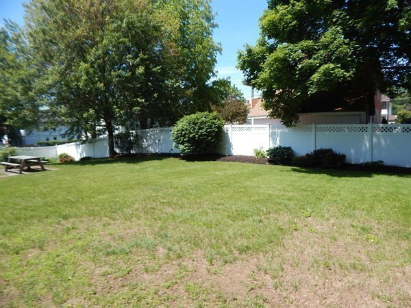 86 Elmwood Road Methuen, MA 01844 - Photo 14 of 15 Gallery Image 14