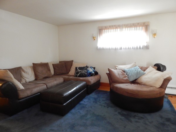 86 Elmwood Road Methuen, MA 01844 - Photo 6 of 15 Gallery Image 6