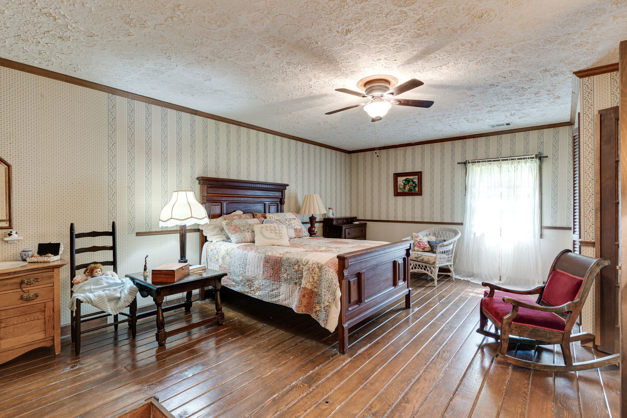 2729 Gideon Road Greenbrier, TN 37073 - Photo 23 of 30 a bed room with a bed and furniture