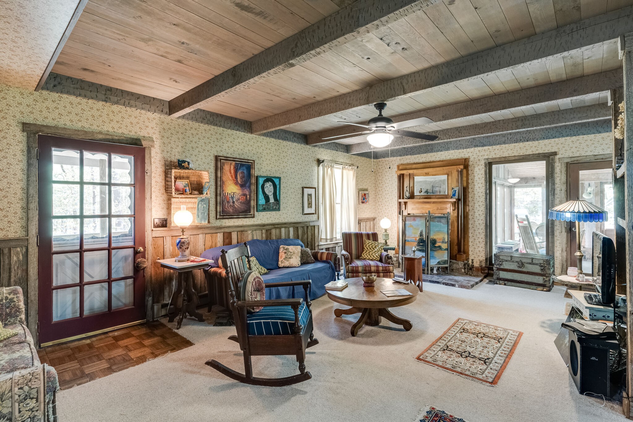 2729 Gideon Road Greenbrier, TN 37073 - Photo 5 of 30 a living room with furniture and a flat screen tv