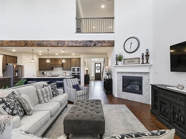 $699,900 | 2204 Chippewa, Gunter, TX 75058