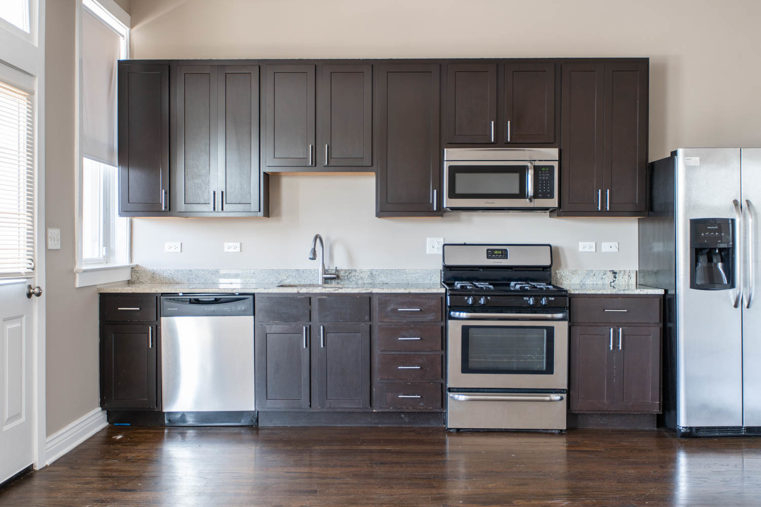 1525 West Addison Street, Unit 3 Chicago, IL 60613 - Photo 21 of 32