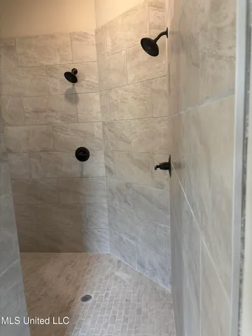 $439,900 | 939 Buttermilk Drive, Nesbit, MS 38651