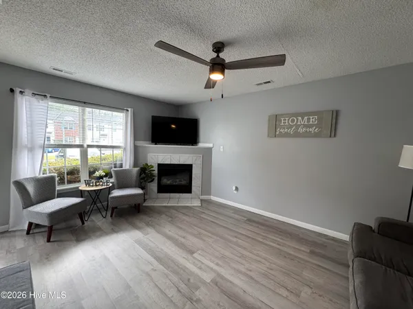$1,150 | 205 Pinegrove Court, Jacksonville, NC 28546