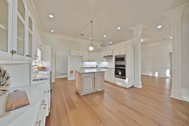 $650,000 | 919 Riviera Drive, Mansfield, TX 76063