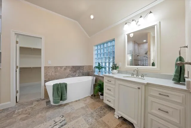 $650,000 | 919 Riviera Drive, Mansfield, TX 76063