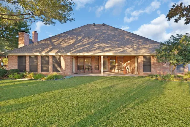 $650,000 | 919 Riviera Drive, Mansfield, TX 76063