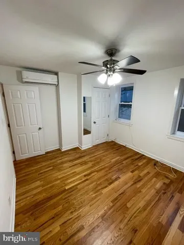 $2,000 | 1750 Waterloo Street, Philadelphia, PA 19122