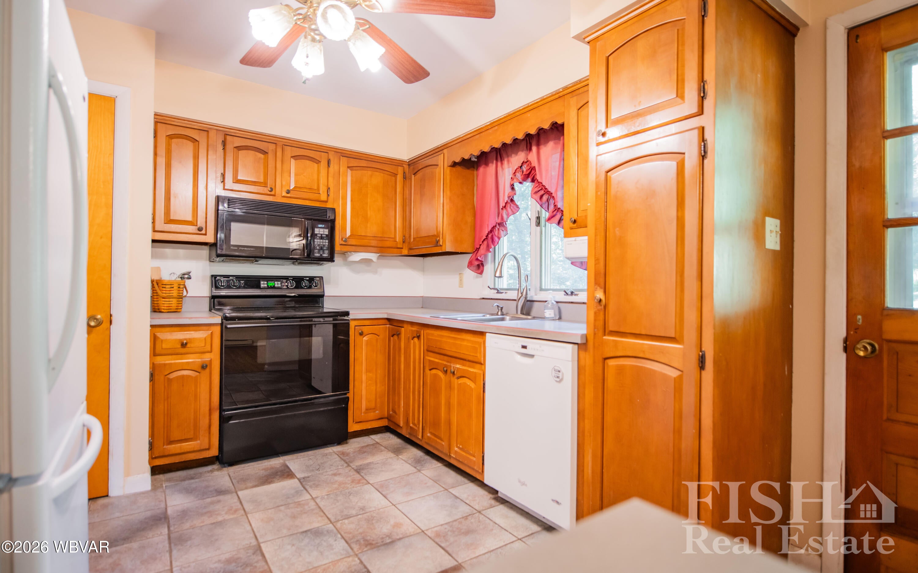 618 Dunkleberger Road Williamsport, PA 17701 - Photo 12 of 25 Gallery Image 12