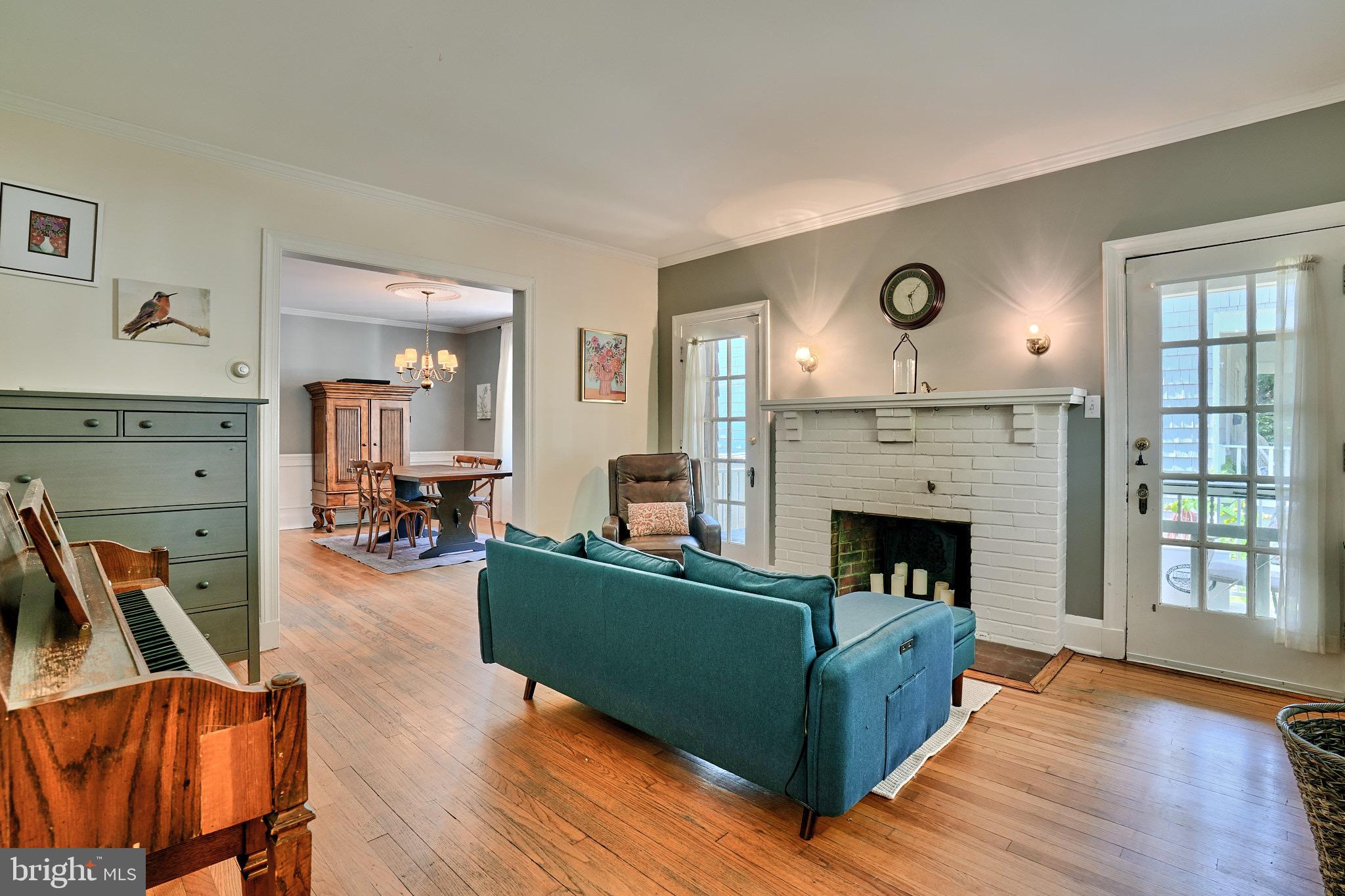 725 Dunkirk Road Baltimore, MD 21212 - Photo 3 of 41