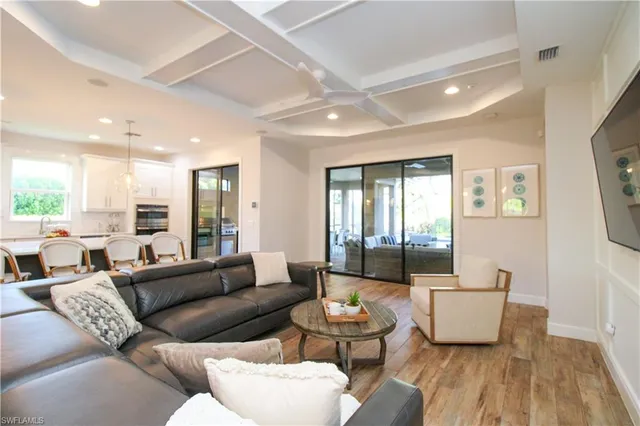 $14,000 | 9423 Terresina Drive, Naples, FL 34119