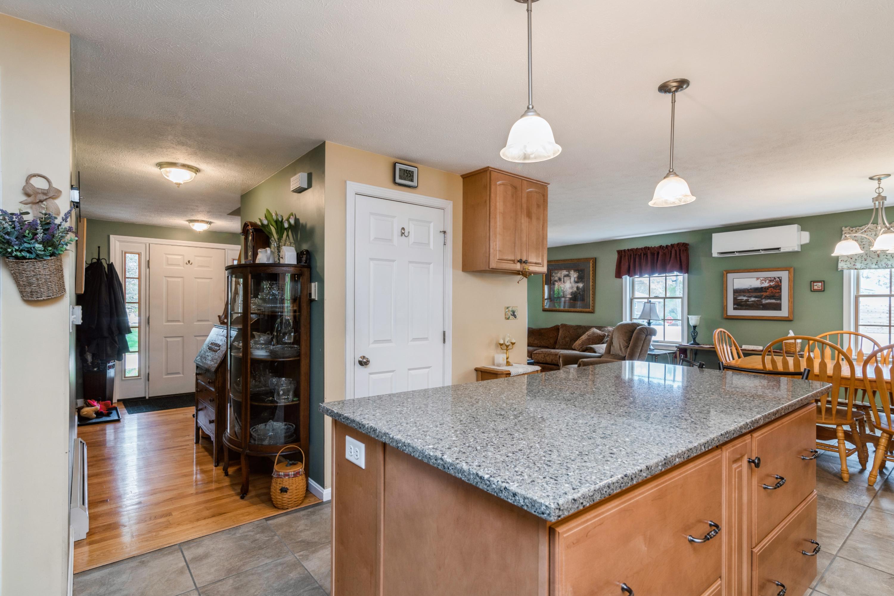 21 Fairfield Road Scarborough, ME 04074 - Photo 15 of 43 15_21FairfieldRd_2015_HiRes