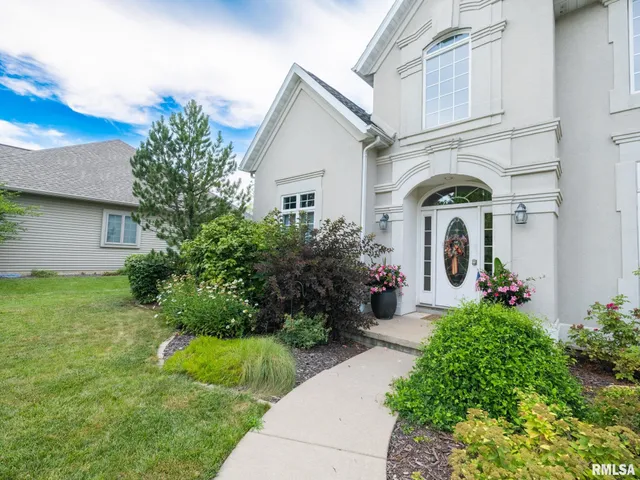 $639,900 | 1205 West Poplar Woods Court, Dunlap, IL 61525