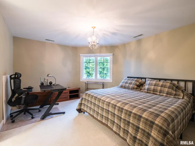 $639,900 | 1205 West Poplar Woods Court, Dunlap, IL 61525