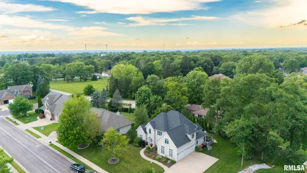 $599,900 | 1205 West Poplar Woods Court, Dunlap, IL 61525