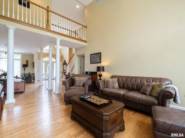 $599,900 | 1205 West Poplar Woods Court, Dunlap, IL 61525