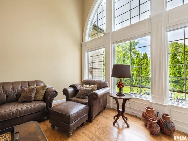 $639,900 | 1205 West Poplar Woods Court, Dunlap, IL 61525