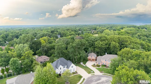 $639,900 | 1205 West Poplar Woods Court, Dunlap, IL 61525