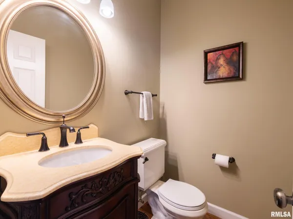 $599,900 | 1205 West Poplar Woods Court, Dunlap, IL 61525