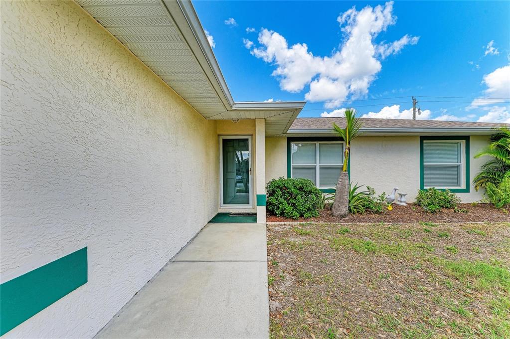 1067 Rosedale Road Venice, FL 34293 - Photo 37 of 82 Gallery Image 37