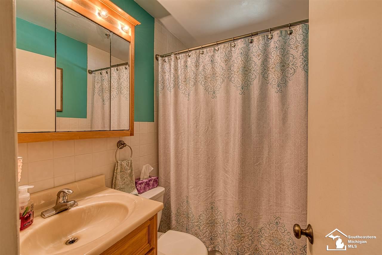 12207 Maxwell Road Carleton, MI 48117 - Photo 20 of 24 Gallery Image 20
