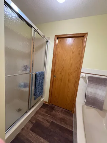 $250,000 | 40 West Broadway, Plainview, MN 55964