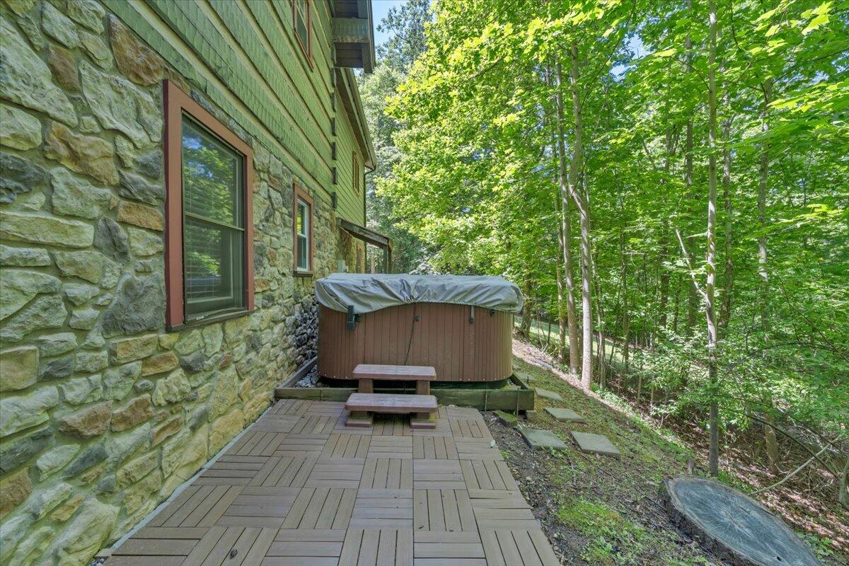 5750 Bandy Road Roanoke, VA 24014 - Photo 59 of 83 59-MIB00303