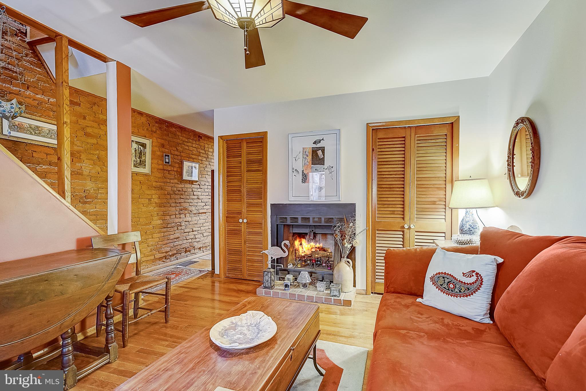 2050 Kater Street Philadelphia, PA 19146 - Photo 4 of 26