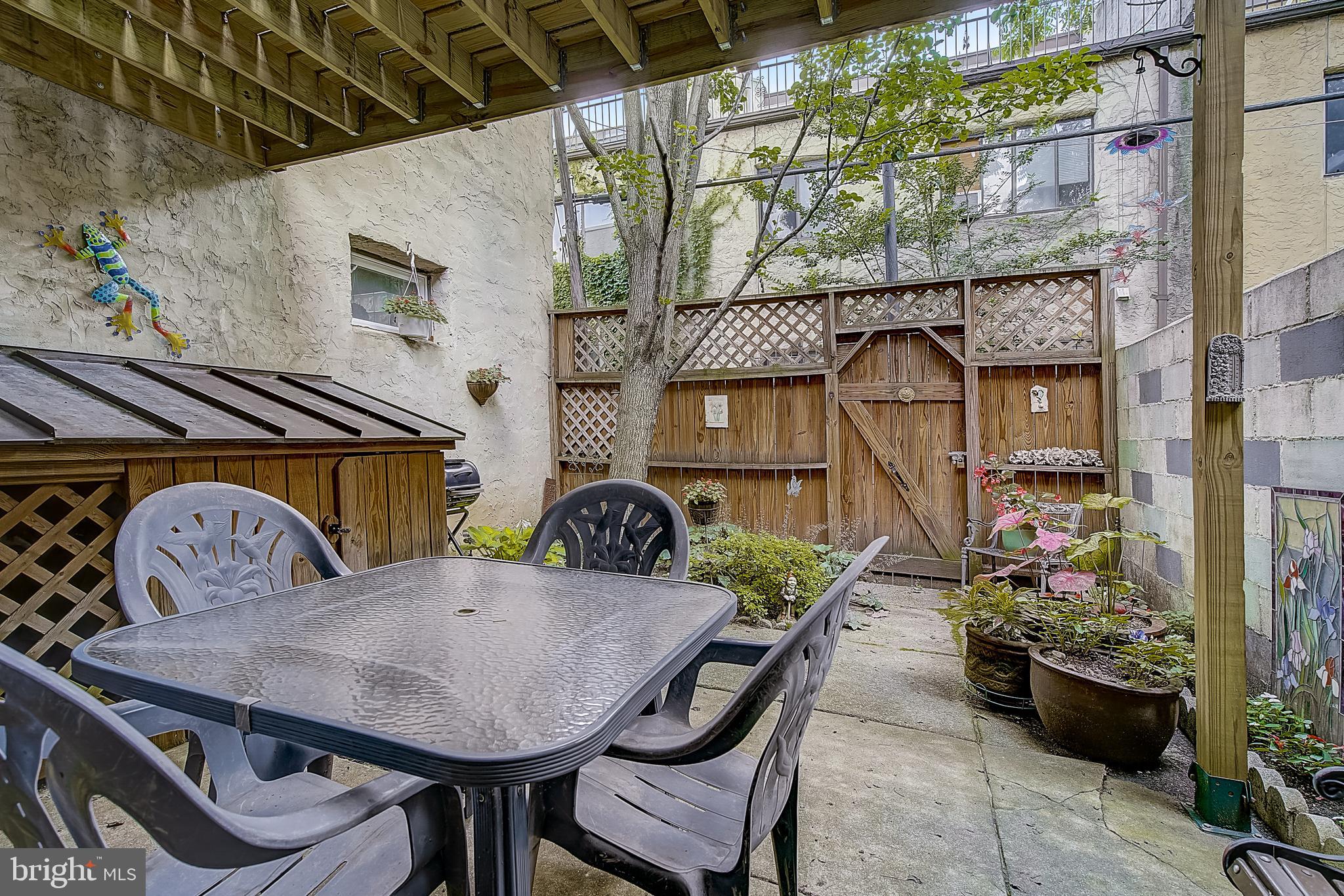 2050 Kater Street Philadelphia, PA 19146 - Photo 8 of 26