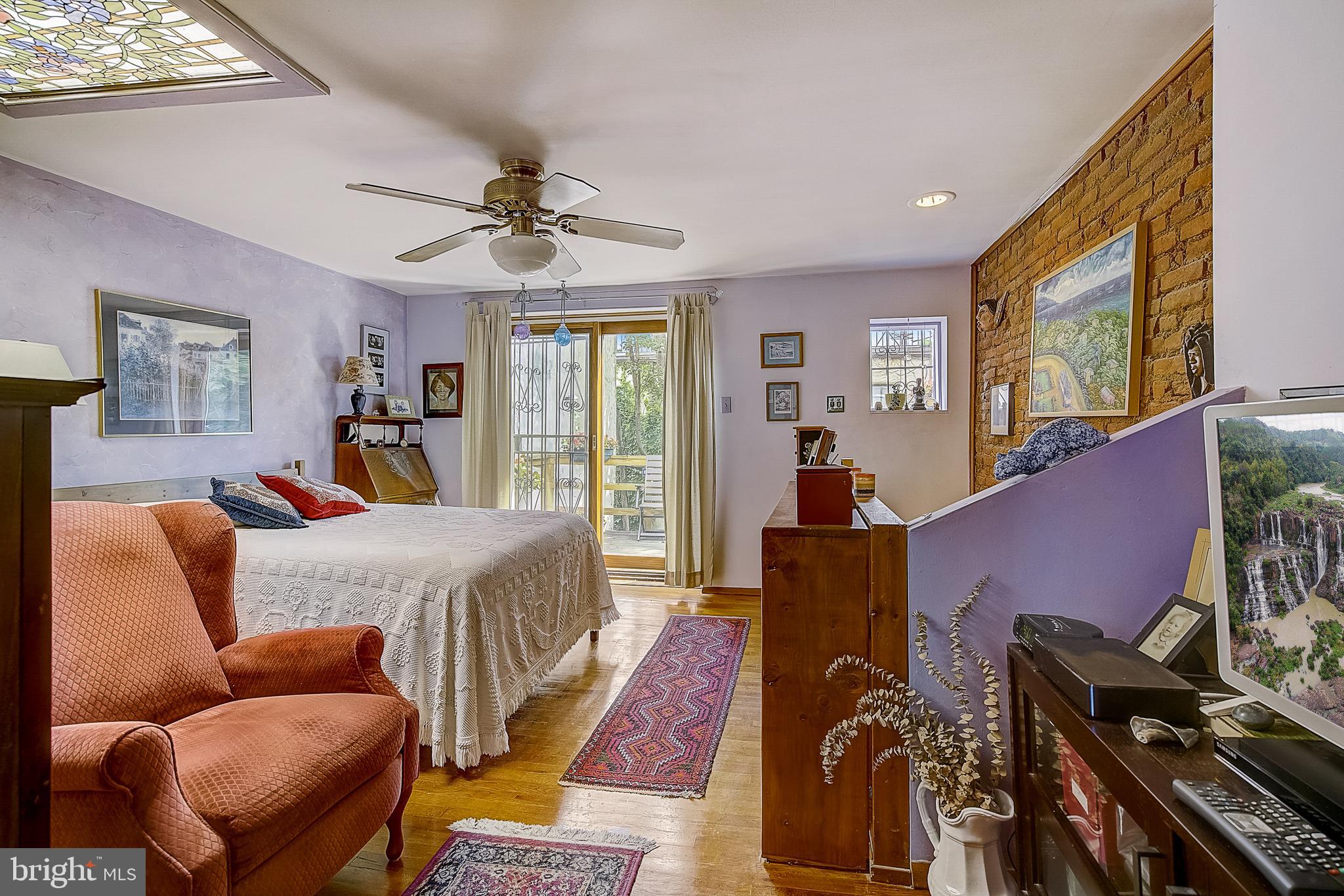 2050 Kater Street Philadelphia, PA 19146 - Photo 10 of 26