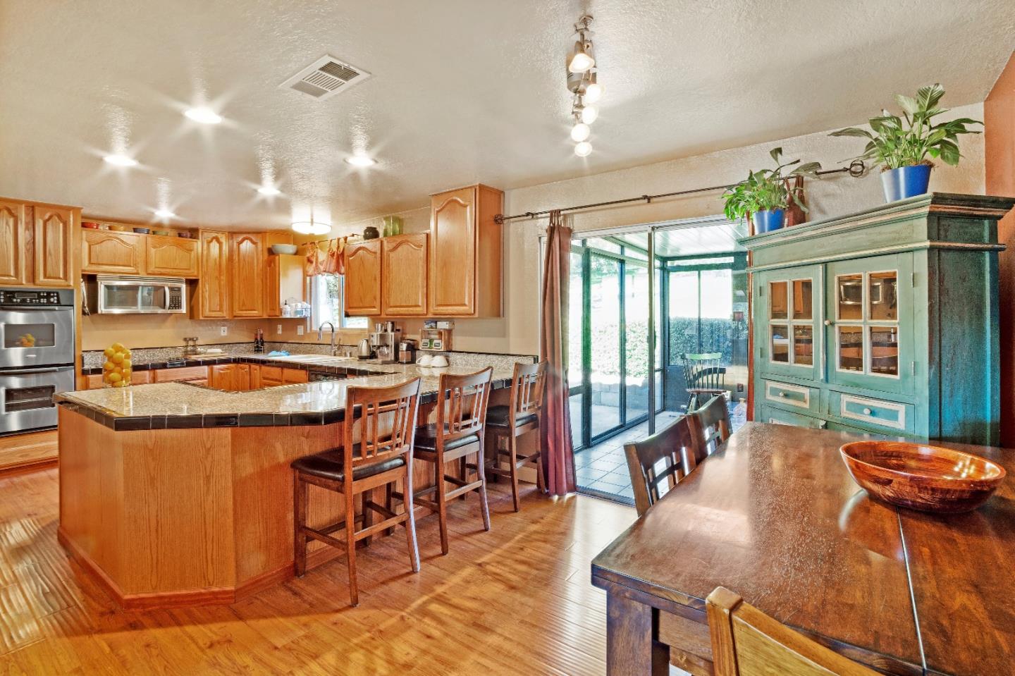 19122 Marjorie Road Salinas, CA 93907 - Photo 6 of 26 Gallery Image 6