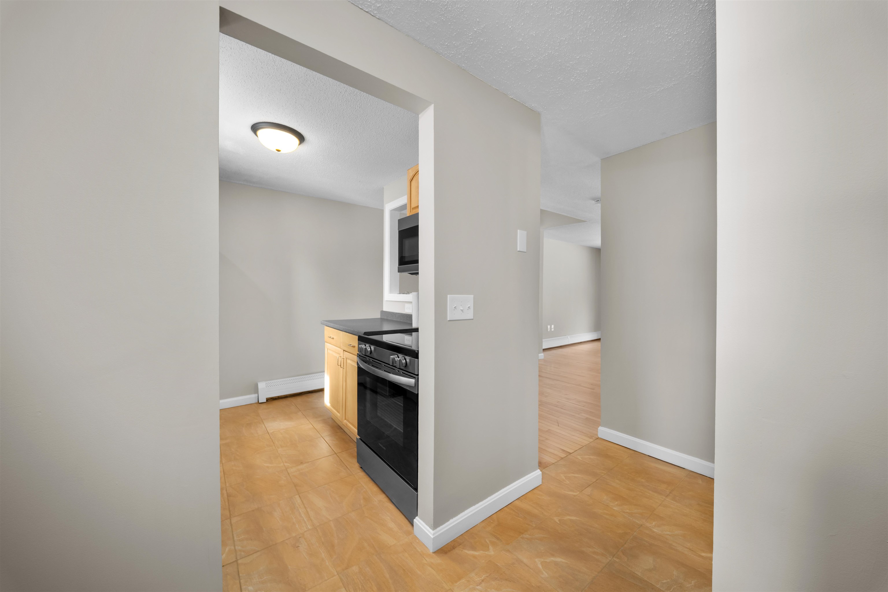 42 Modena Drive Concord, NH 03303 - Photo 5 of 20