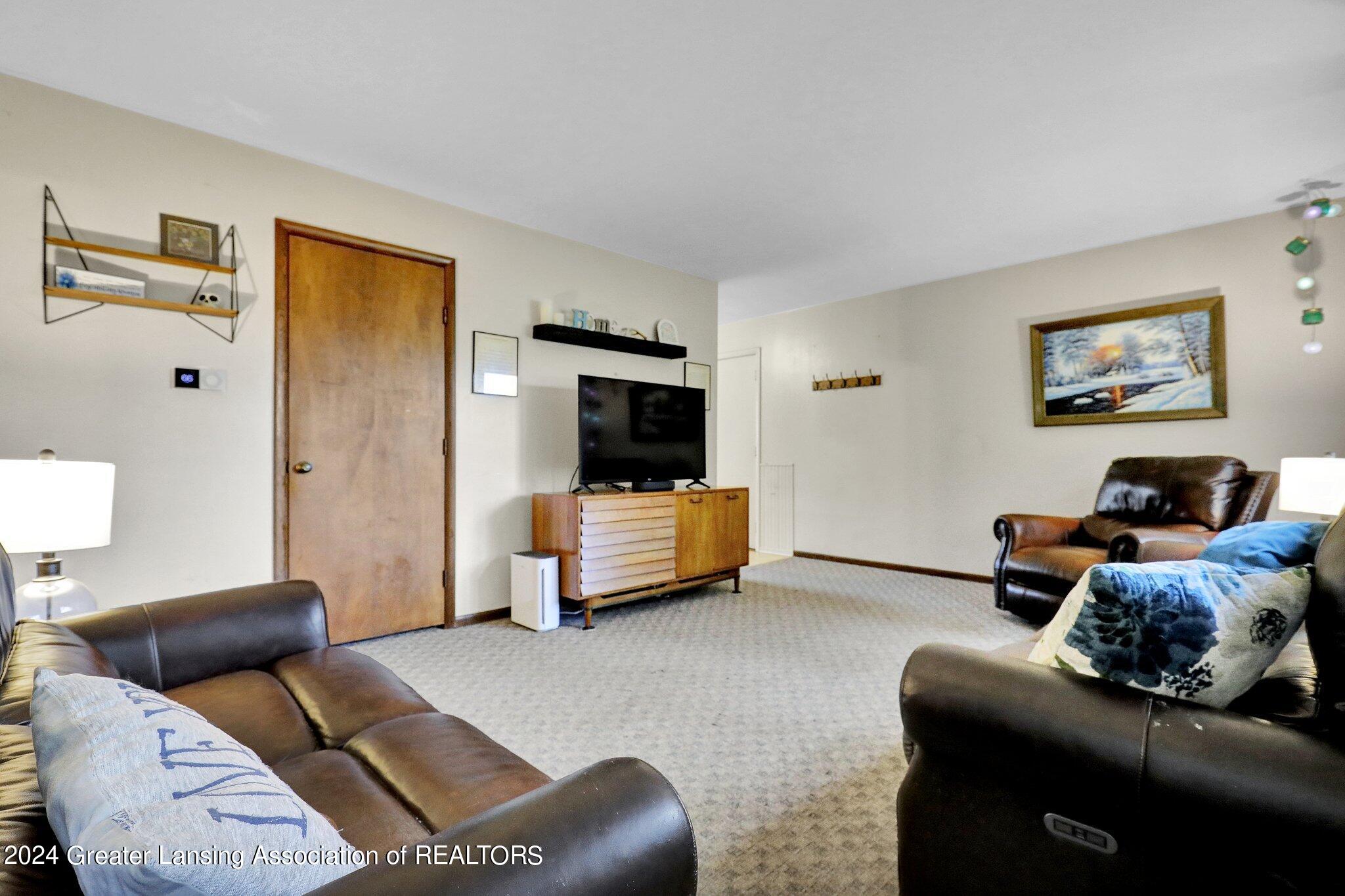 3703 Bostedor Road Eaton Rapids, MI 48827 - Photo 4 of 21 2.