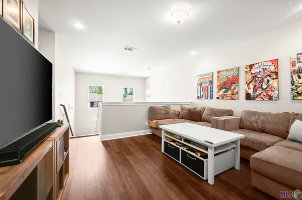 $479,999 | 16054 Greycliff Avenue, Pride, LA 70770