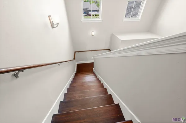 $479,999 | 16054 Greycliff Avenue, Pride, LA 70770