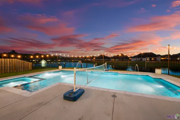 $479,999 | 16054 Greycliff Avenue, Pride, LA 70770