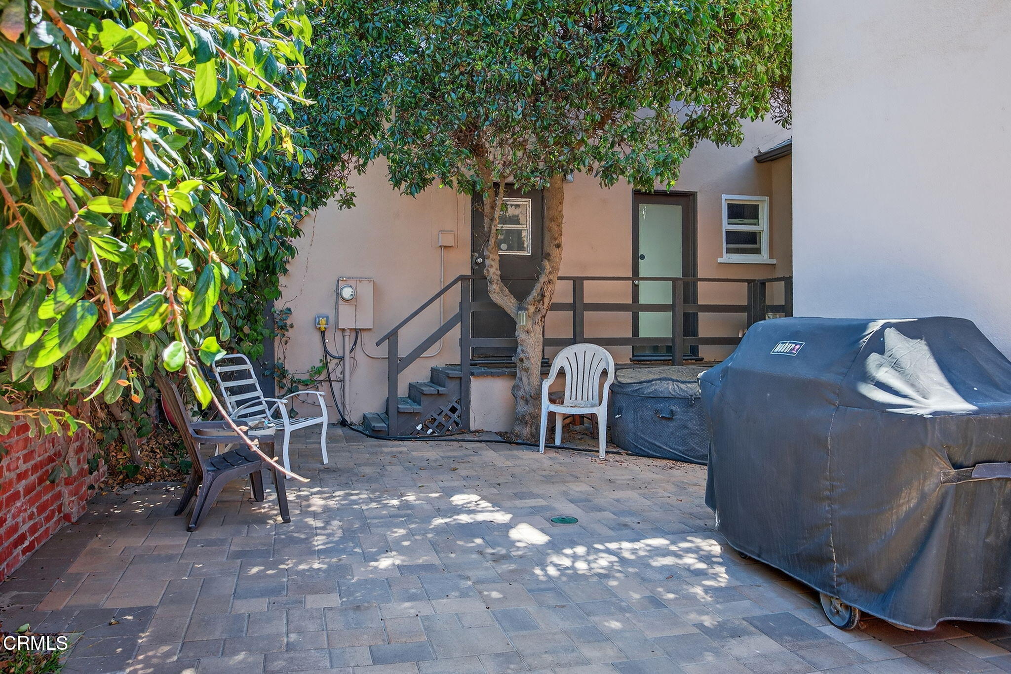 3025 Ocean Drive Oxnard, CA 93035 - Photo 43 of 50 a front view of a house with garden