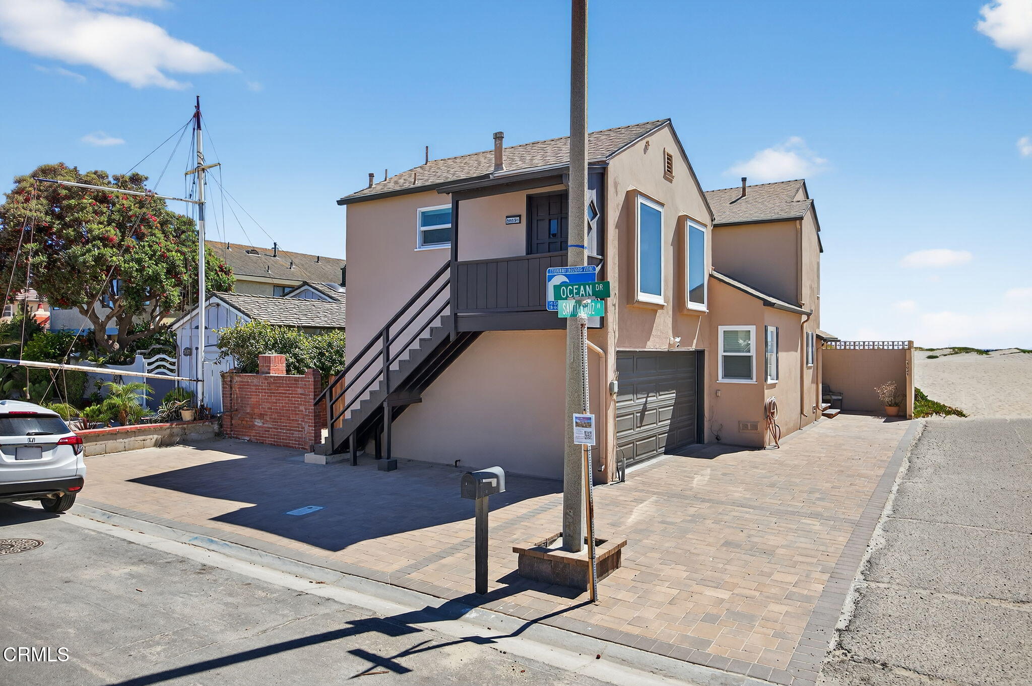 3025 Ocean Drive Oxnard, CA 93035 - Photo 8 of 50 a view of a house with a park