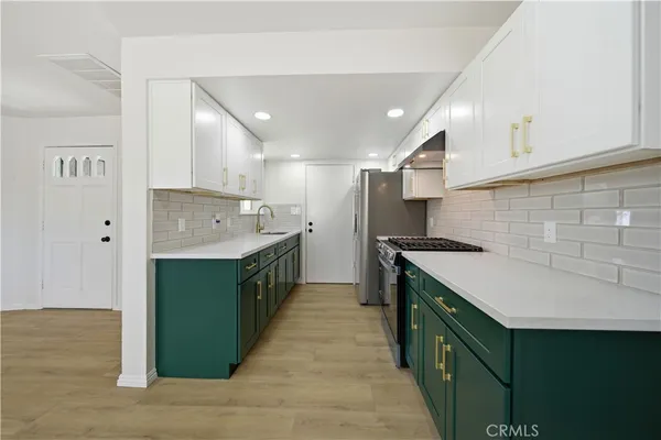 $2,300 | 2059 Shasta Street, Mojave, CA 93501